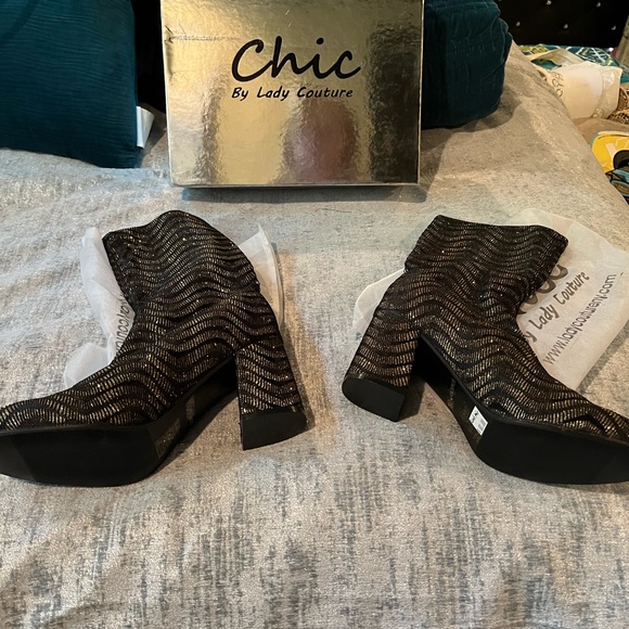 CHIC by Lady Couture. This boots are so comfortable with a cushiony insides. - Picture 3 of 11